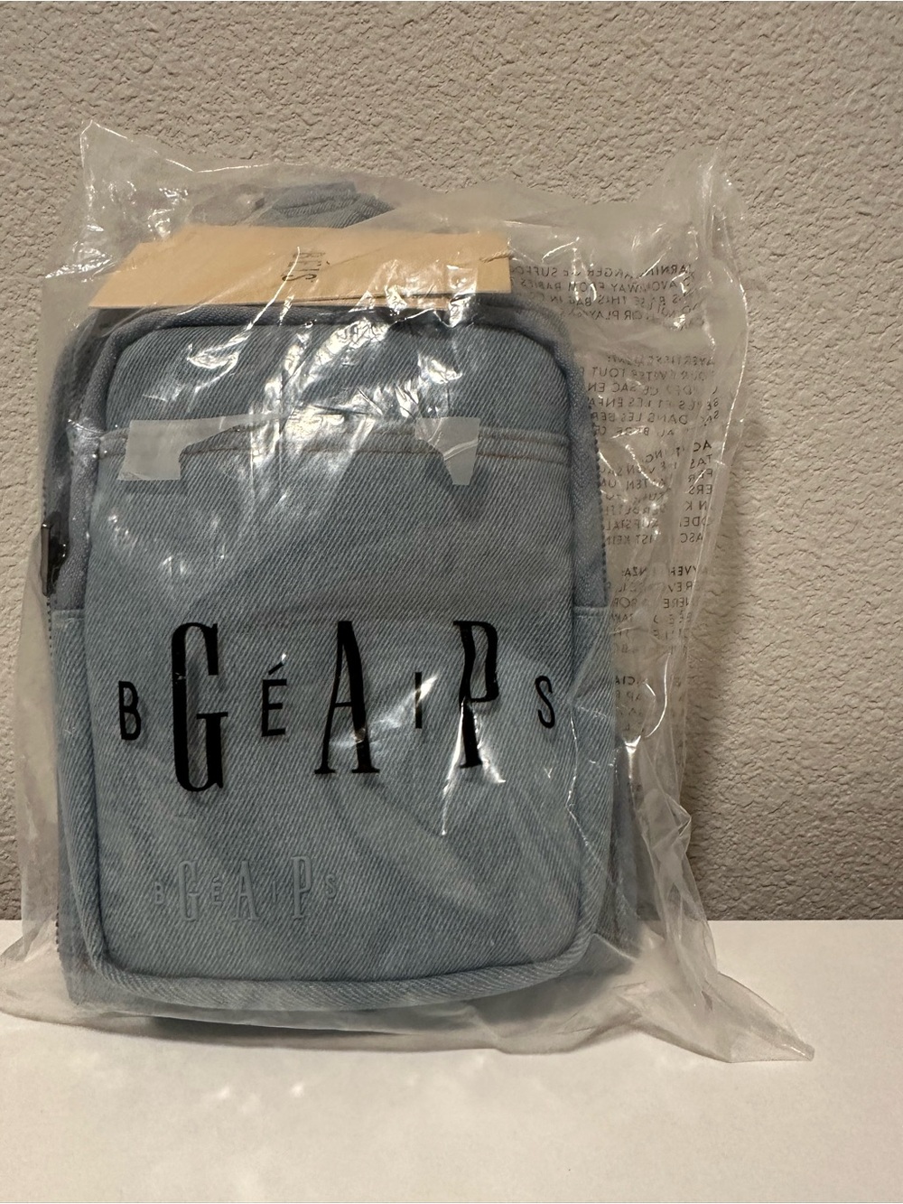 Limited Edition BEIS x Gap Sport Sling